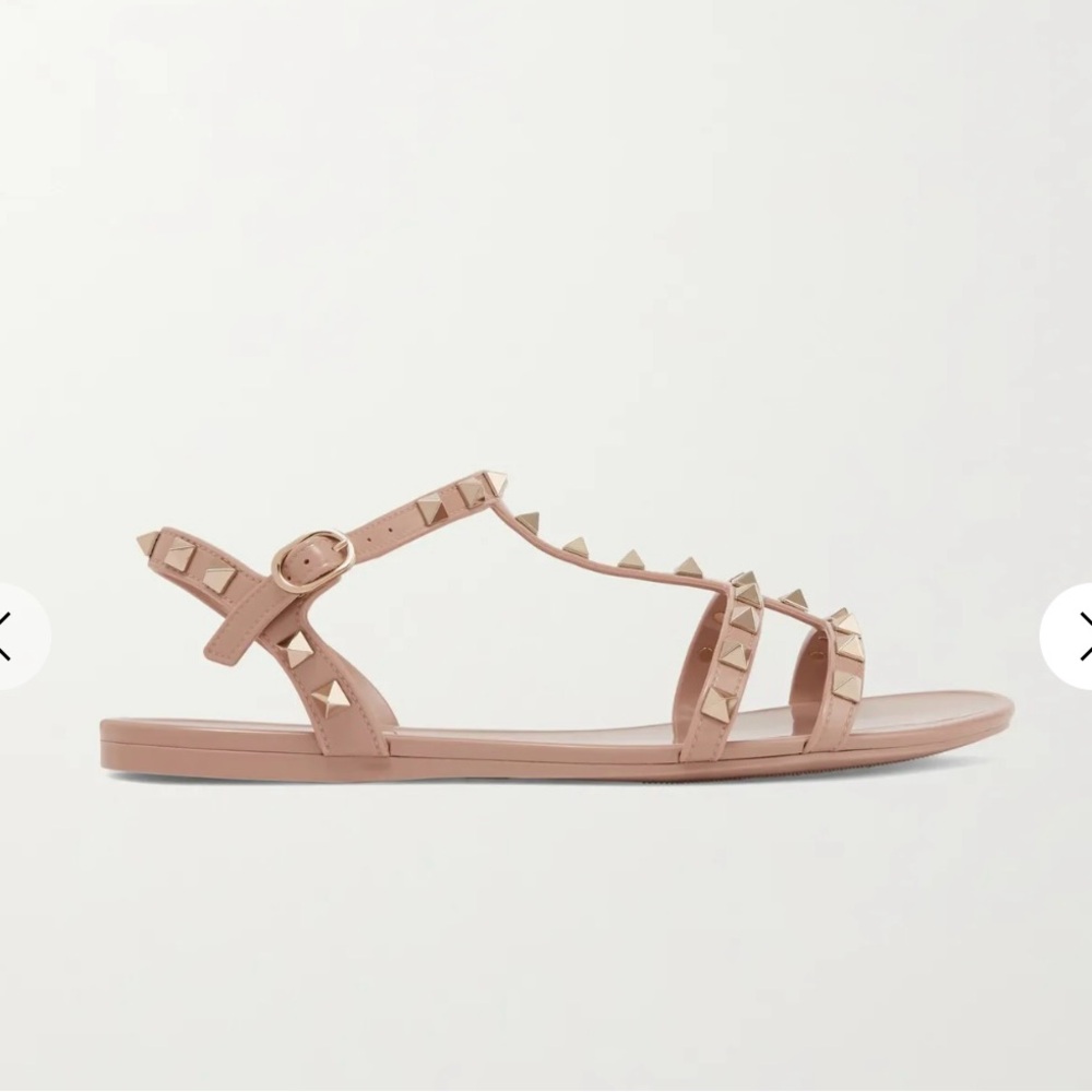 Authentic Valentino Rockstud Sandals in Blush